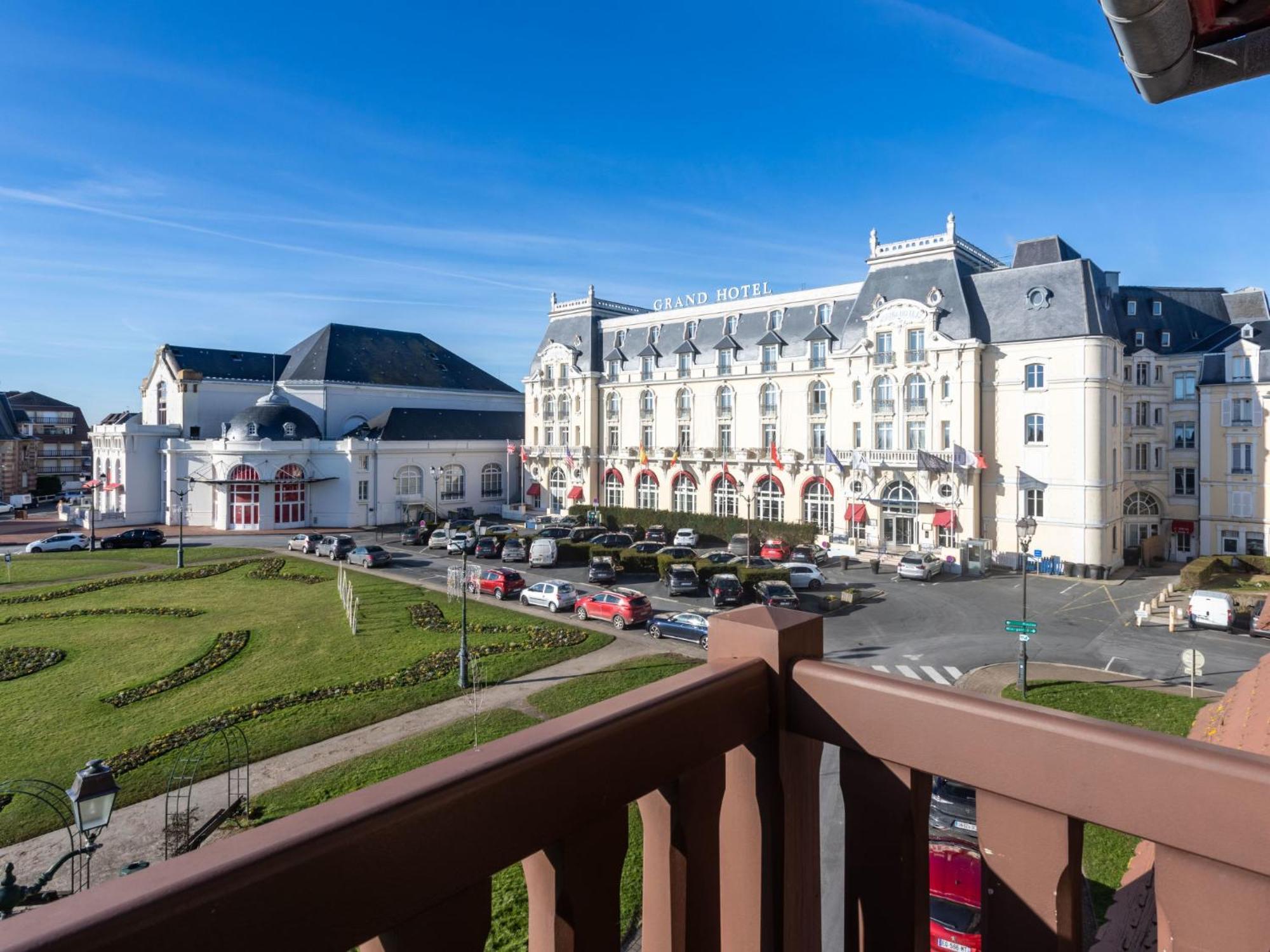 Apartment Le Normandie Home By Interhome Кабур Екстер'єр фото